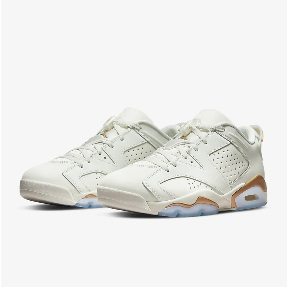 Air Jordan 6 Retro Low